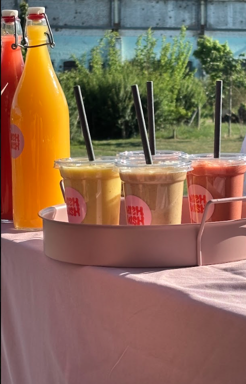 MishMish smoothies at an event