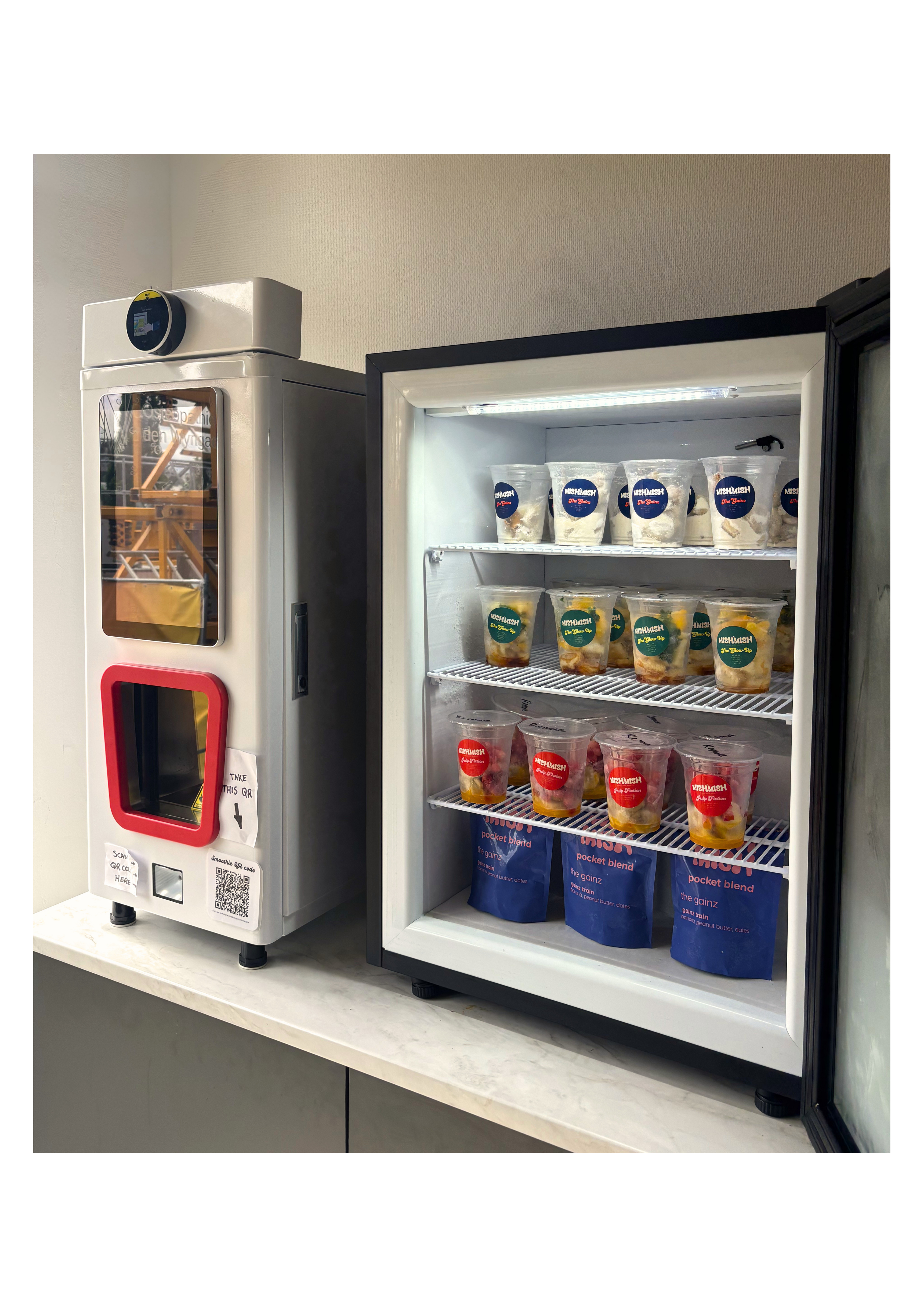 MishMish smoothie station machine with fridge